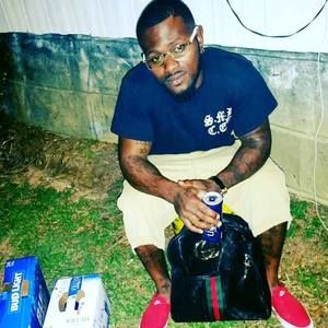 Meet your Posher, Javon